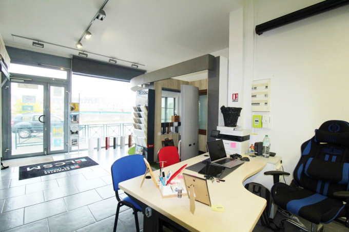 Vente Immobilier Professionnel Local commercial Pontoise (95300)